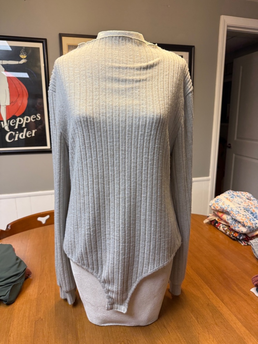 Ribbed Long-Sleeve bodysuit Sweater - Light Gray
